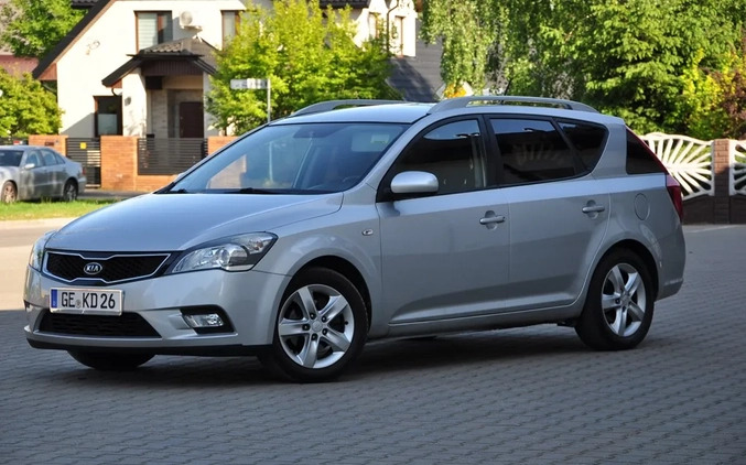 Kia Ceed cena 24900 przebieg: 165000, rok produkcji 2012 z Okonek małe 781